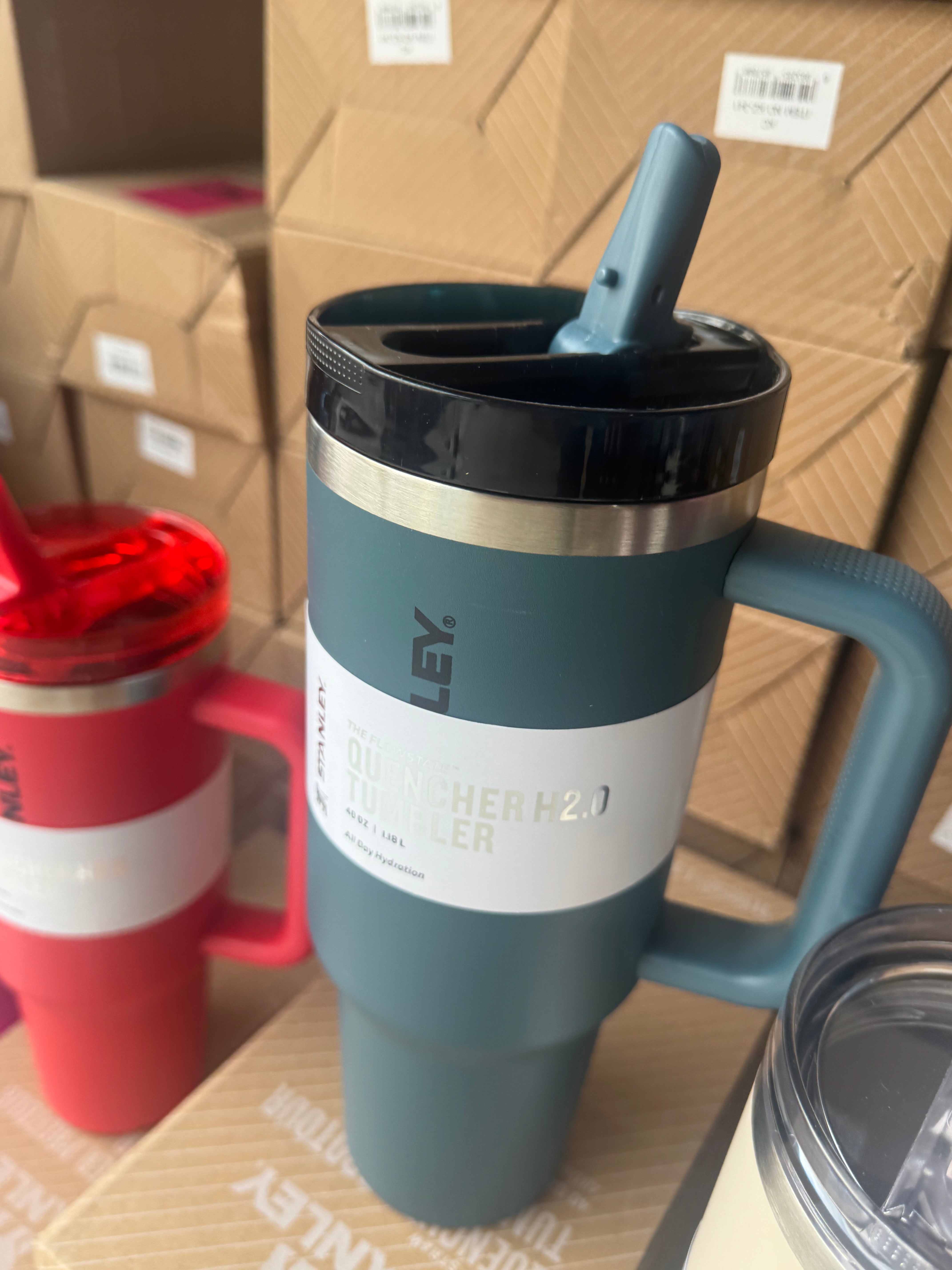 The Quencher H2.0 Flowstate™ Tumbler Stanley Cup